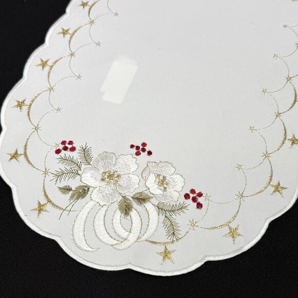 German Embroidered Christmas Flowers Table Runner Mat 11x18 Metallic Gold Thread - Picture 1 of 5